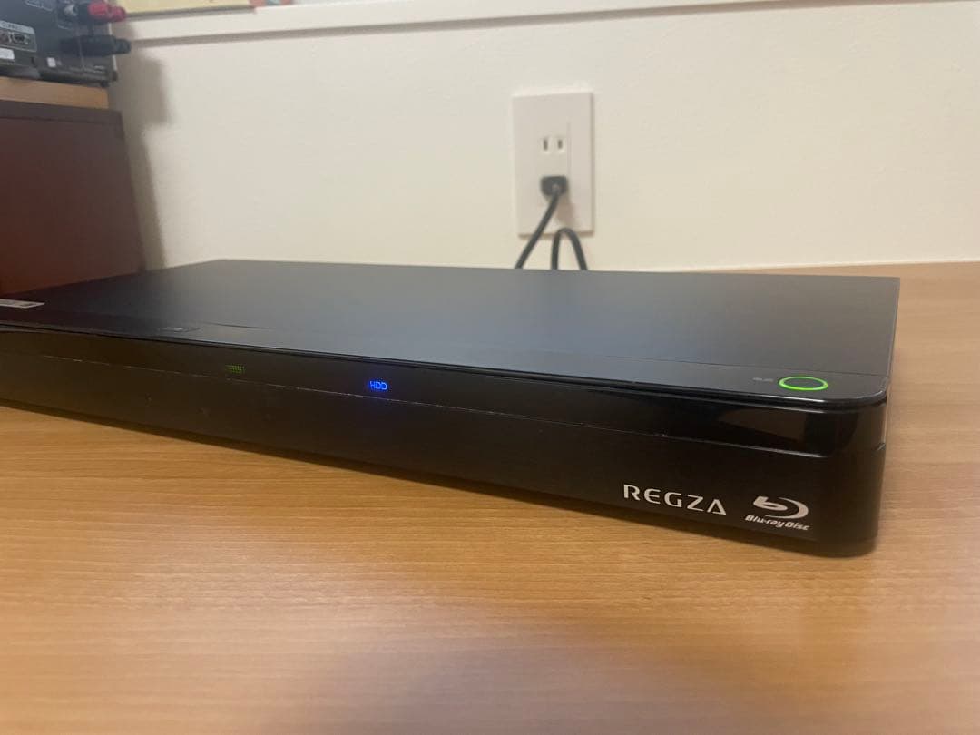 TOSHIBA REGZAブルーレイレコーダー DME-1007