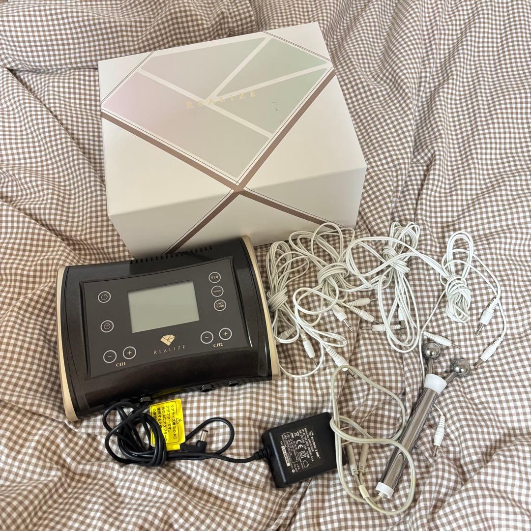 スリムビューティーハウス　REALIZE リアライズ ボディケア機器 ESM