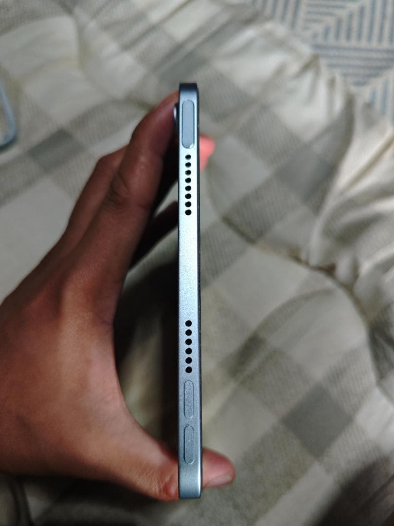 Apple iPad mini 7 ブルー 本体と付属品