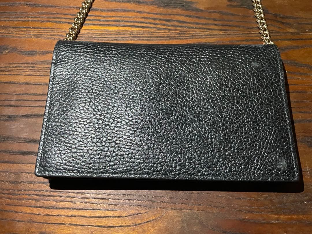 黒レザー長財布 チェーン付き