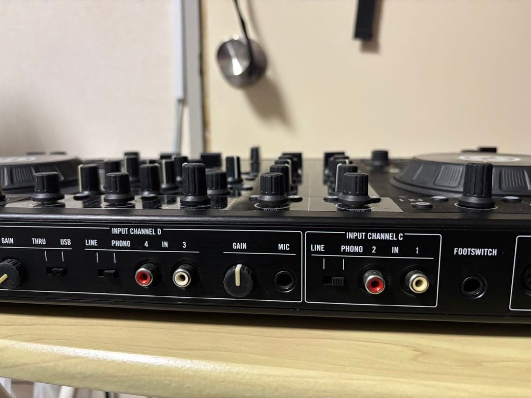 NI Traktor KONTROL S4 MK1 | DJコントローラー