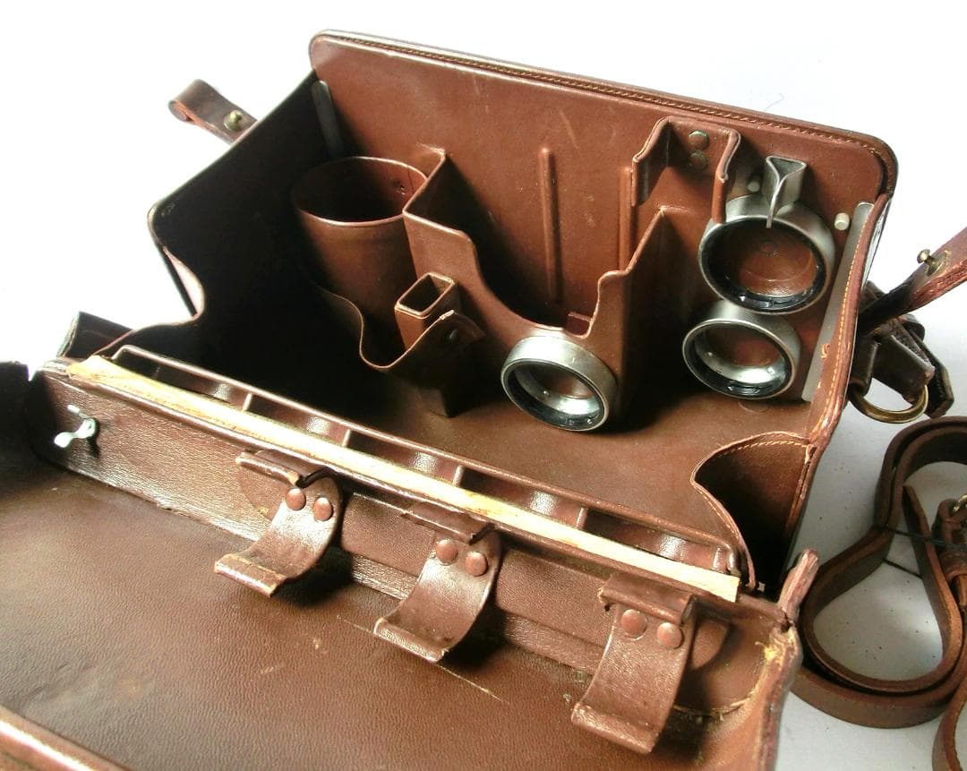 ● Leica レザー カメラバッグ ブラウン