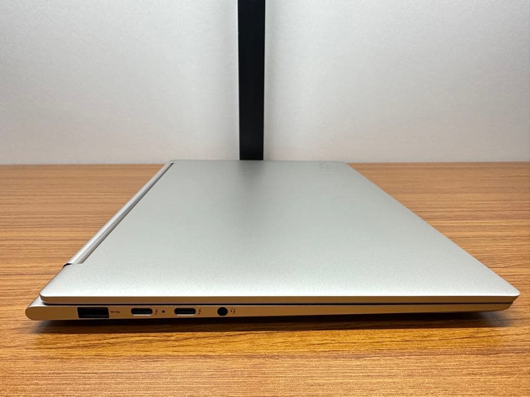 Yoga 9 14itl5 ジャンク品 仕様不明