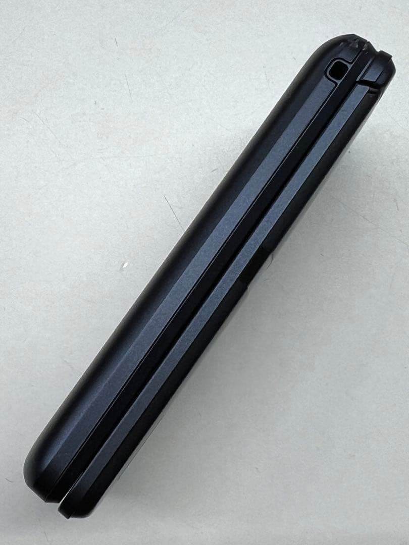 W6B606◆ DIGNO ケータイ SIMフリー KY-42C 携帯電話