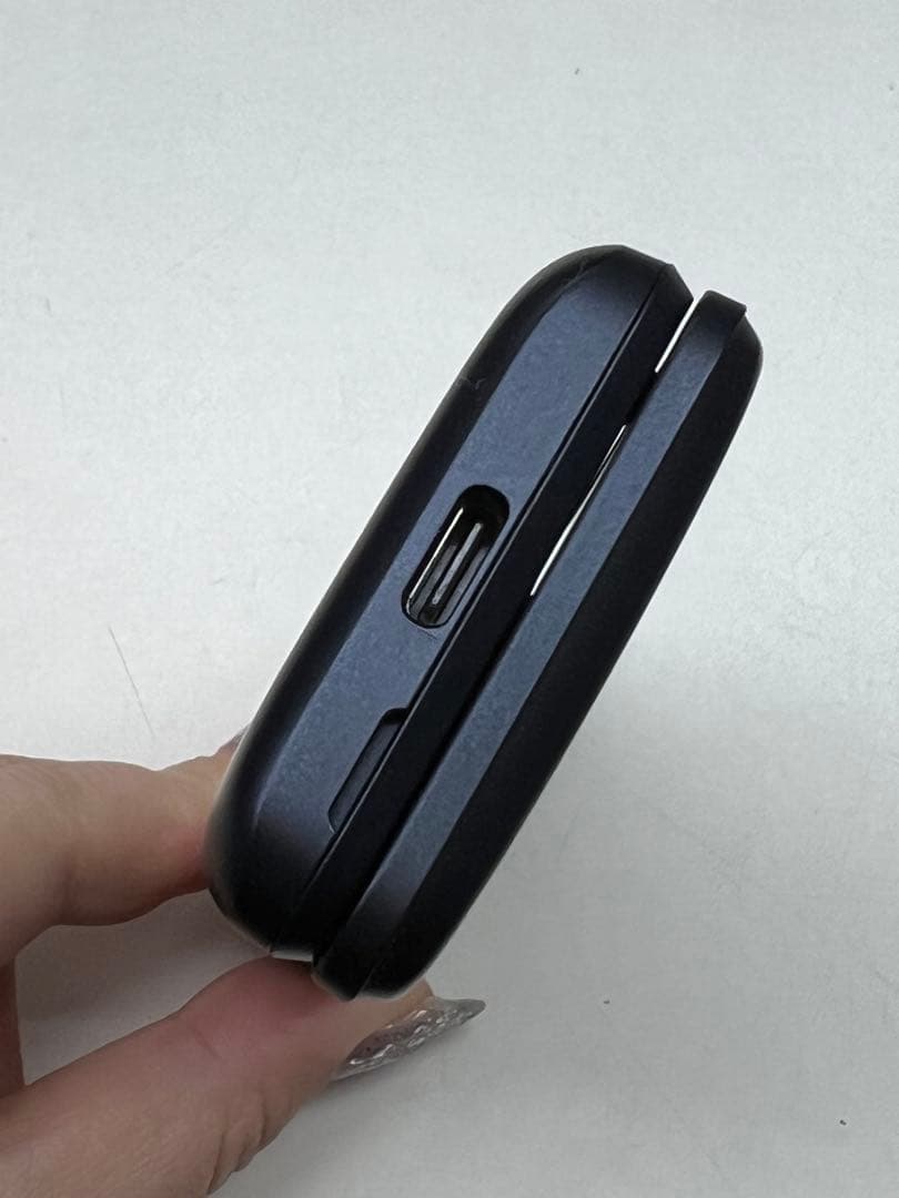 W6B606◆ DIGNO ケータイ SIMフリー KY-42C 携帯電話