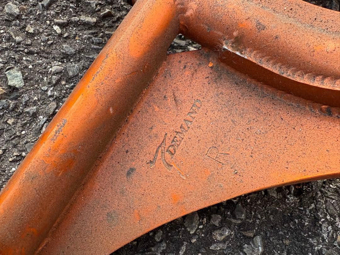 T-demand リア アッパーアーム