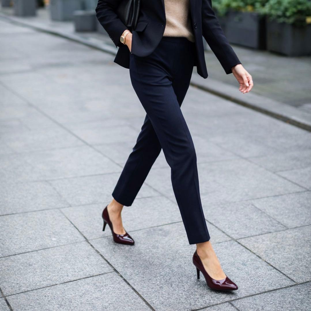 PRADA プラダ パンプス 38 ボルドー エナメル イタリア製 美脚 上品