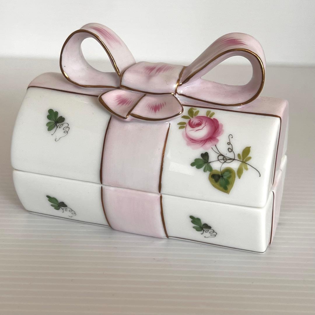 ヘレンド ウィーンの薔薇 ピンク リボンボックス 小物入れ
