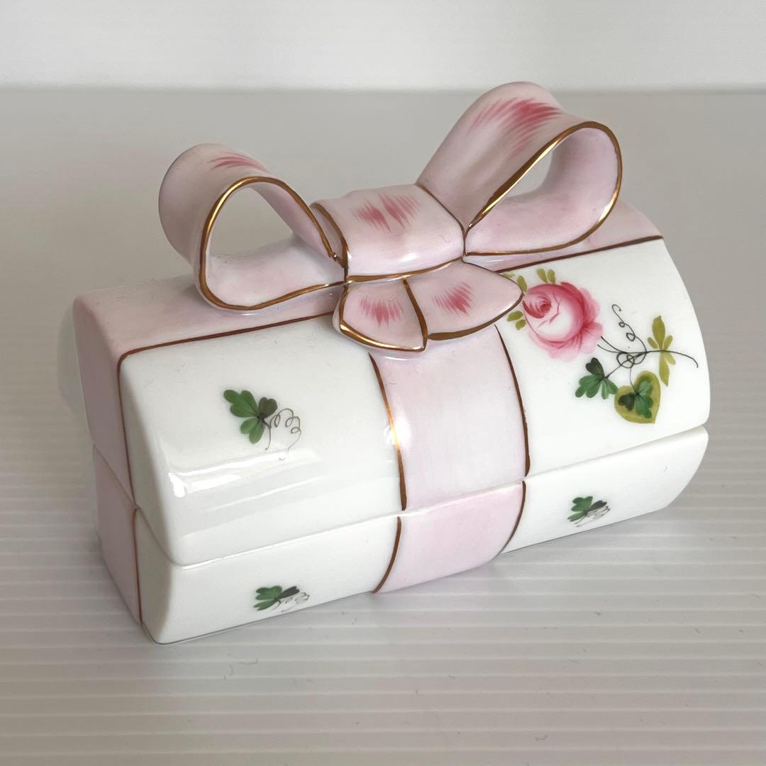 ヘレンド ウィーンの薔薇 ピンク リボンボックス 小物入れ