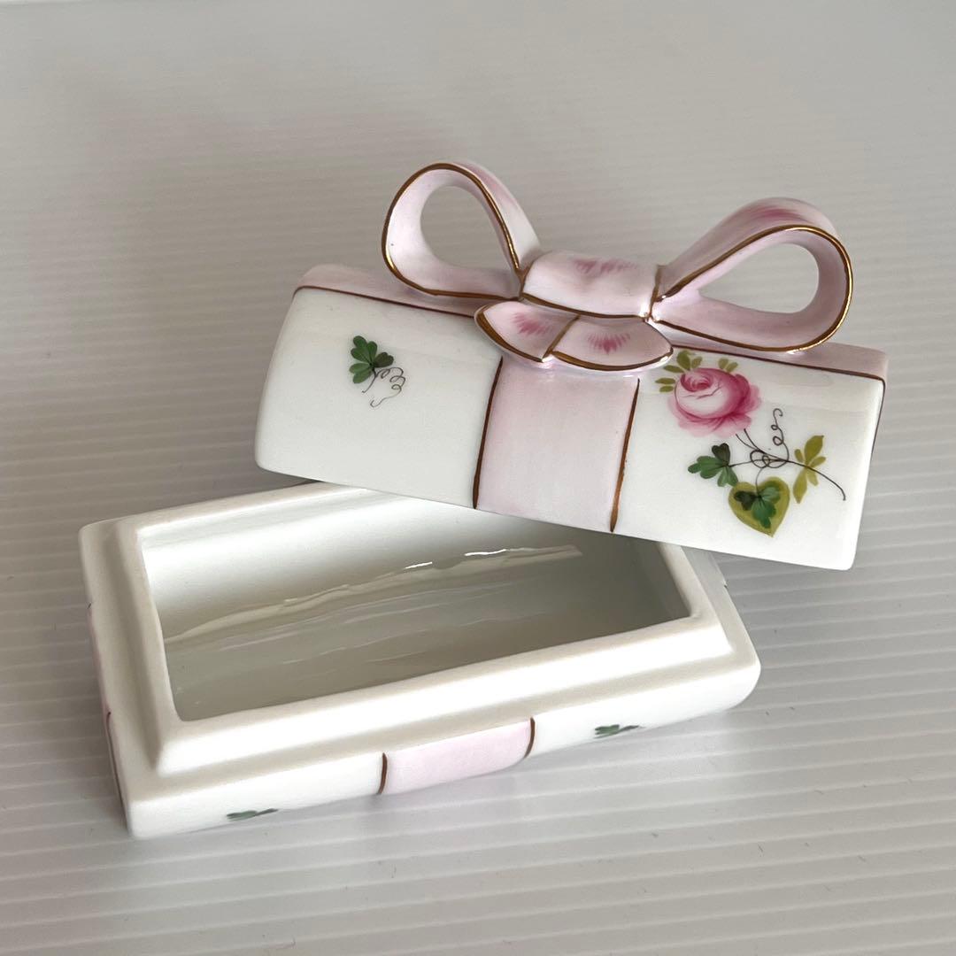 ヘレンド ウィーンの薔薇 ピンク リボンボックス 小物入れ
