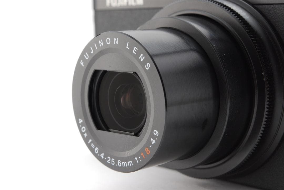 FUJIFILM XQ1 コンパクトデジタルカメラ