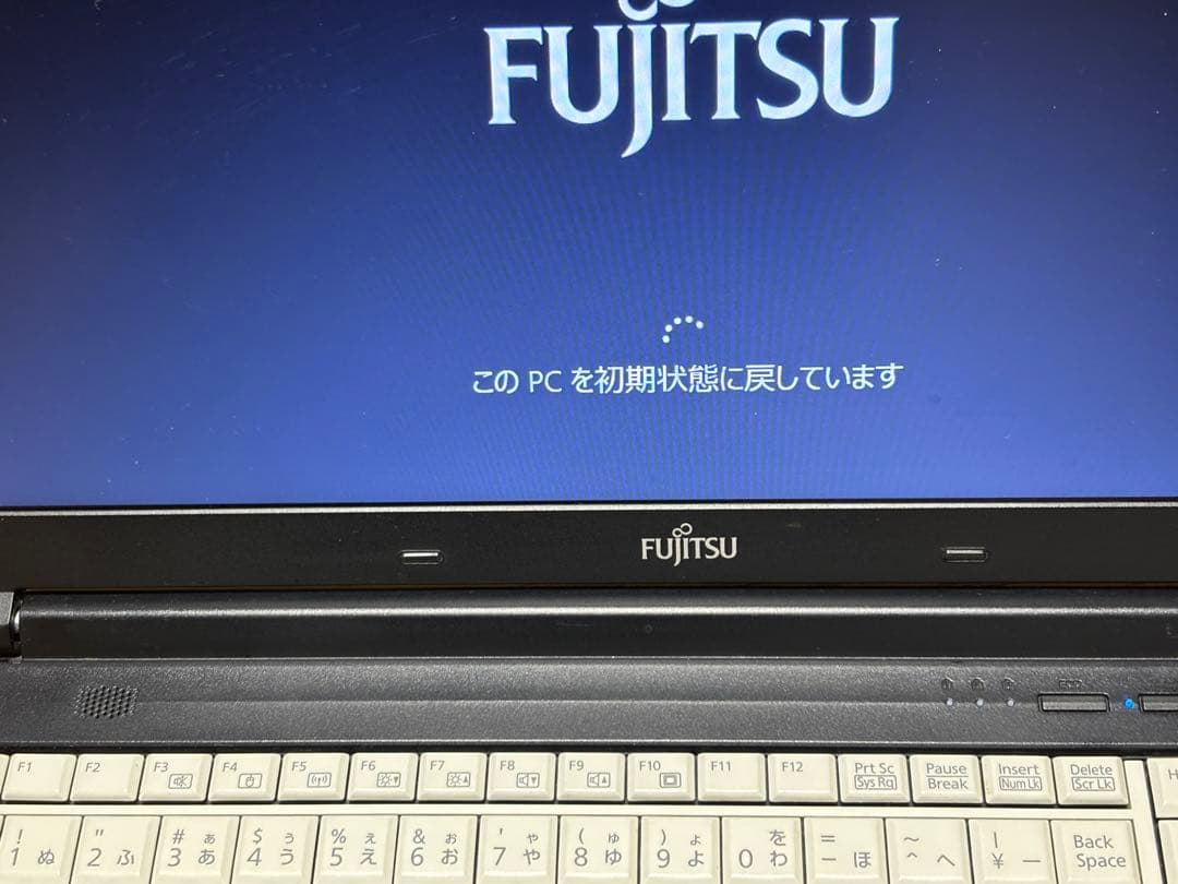 富士通　LIFEBOOKS A574/K FMVA08003 SSD 完動品