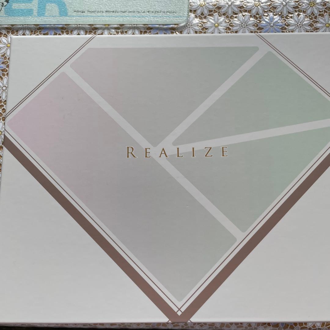 REALIZE 美顔器 ディスプレイ