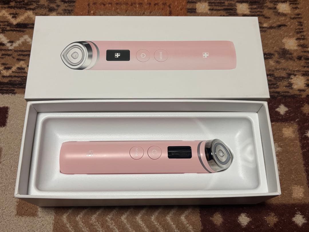 medicube AGE-Rブースタープロ ピンク