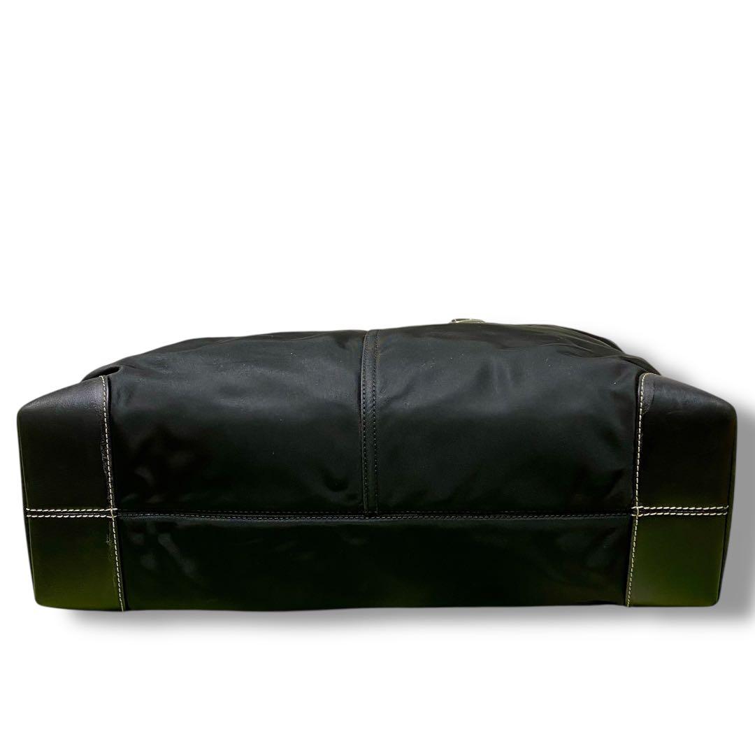 COACHコーチ トートバッグ　ナイロンレザー　ビジネス使用可能　ブラック　黒