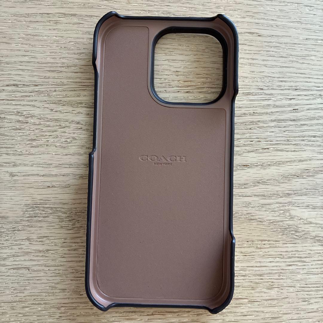 COACH 恐竜デザイン iPhone 2024 Pro ケース　セット