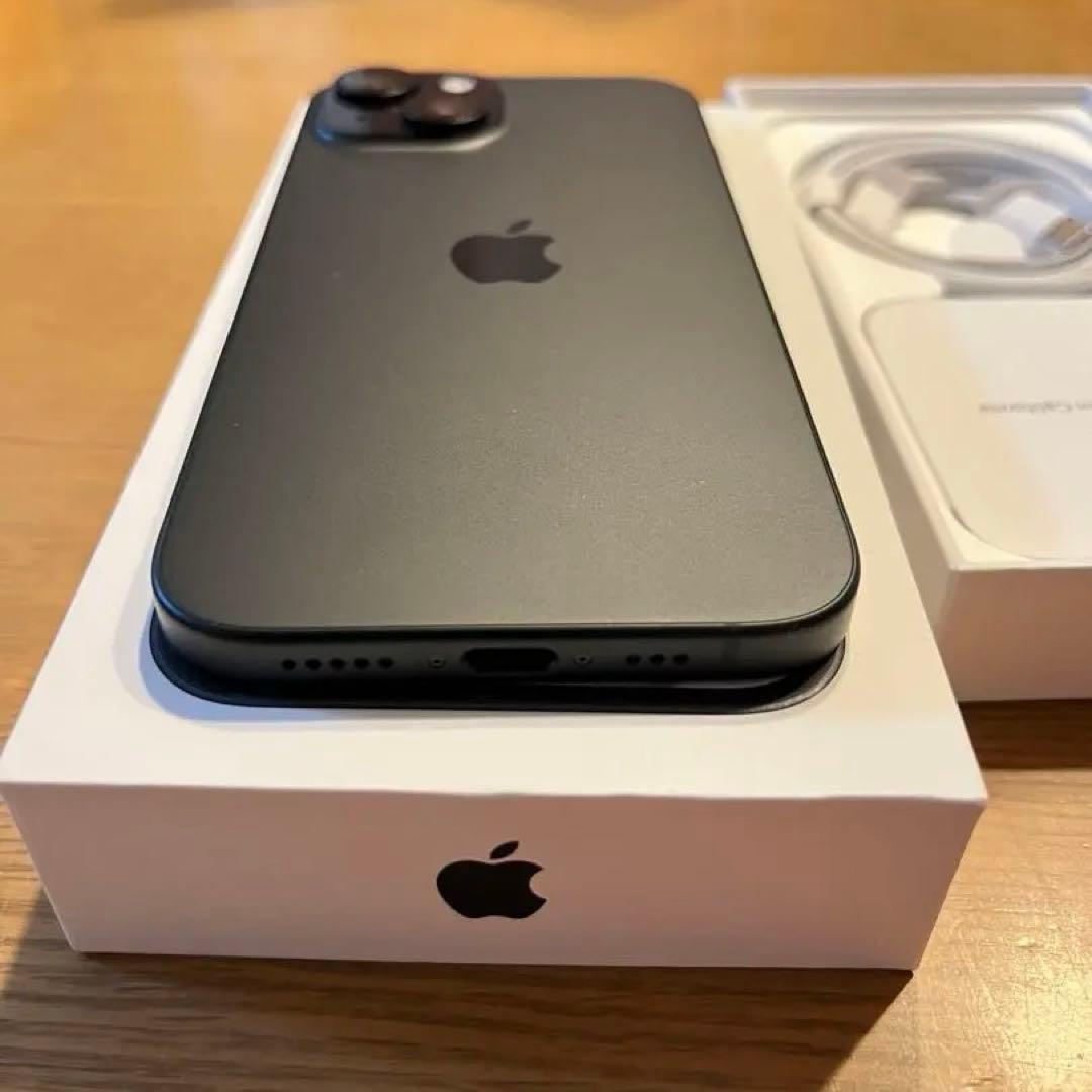 【新品未使用】 iPhone15 128GB 充放電回数0 黒 SIMフリー