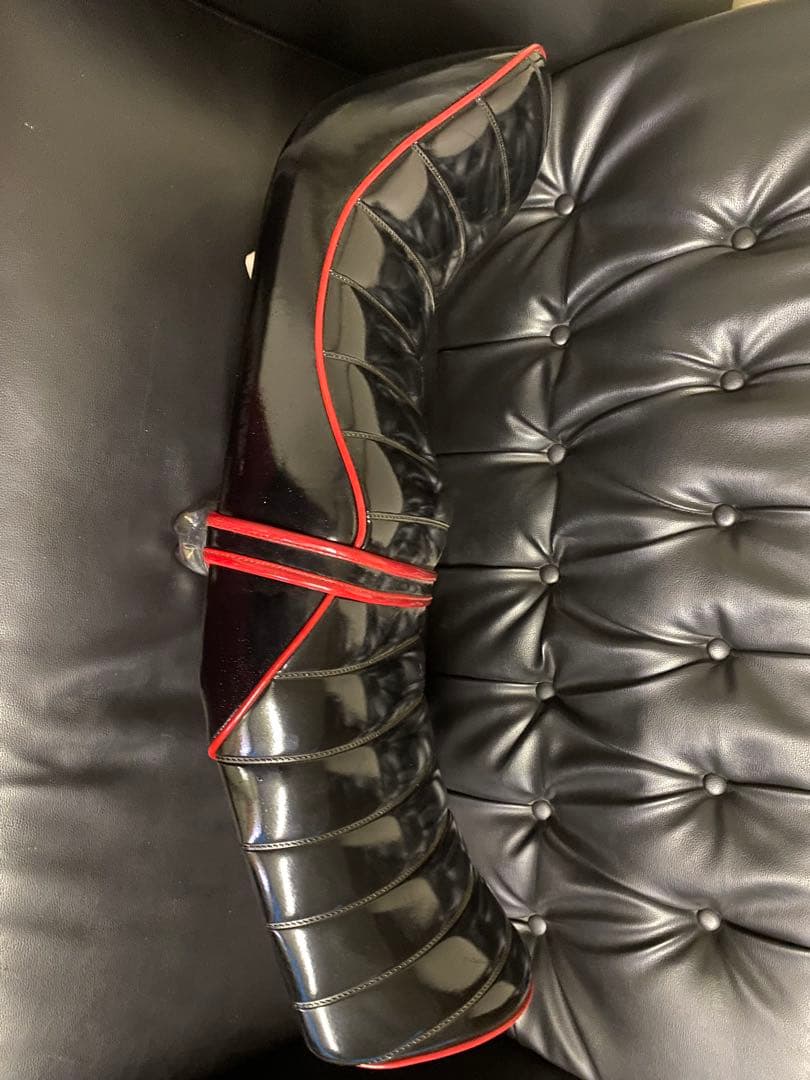 haluhalu。YAMAHA バイクシート 黒 赤 XJR400