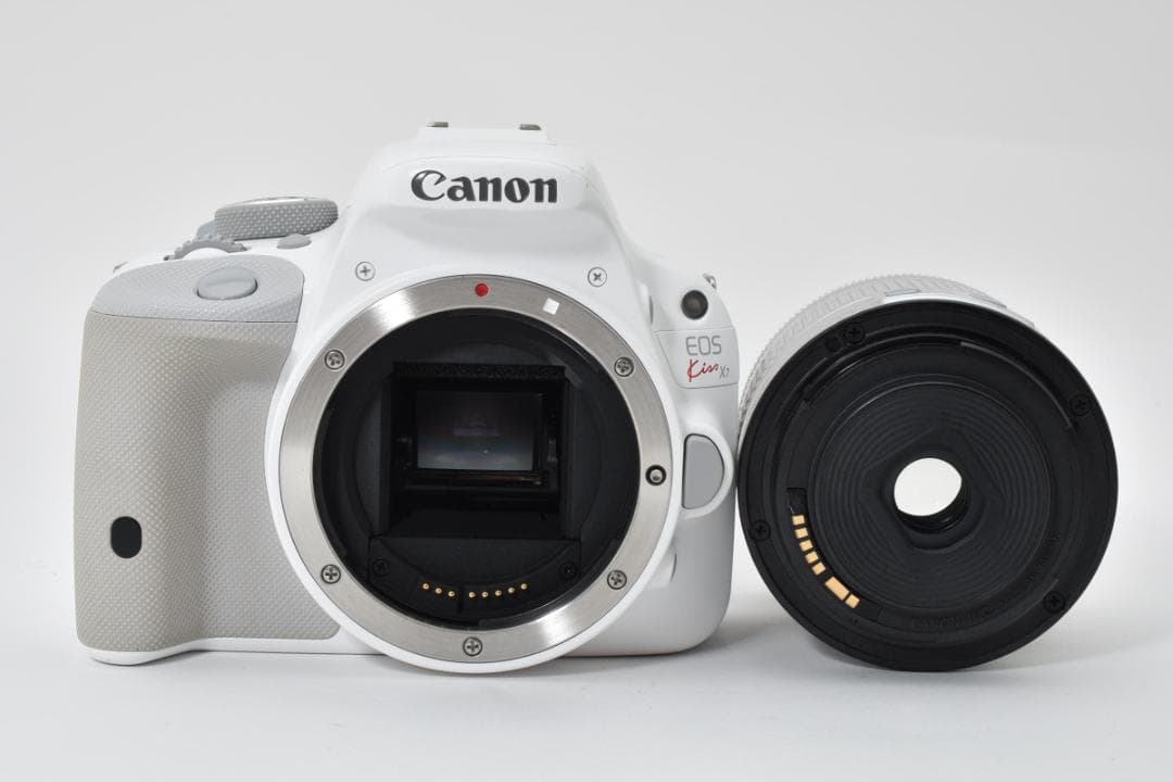 ■美品■Canon キヤノン EOS Kiss X7 ホワイト