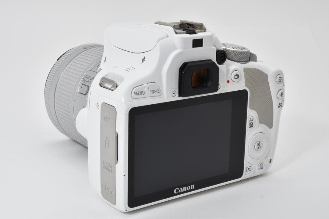 ■美品■Canon キヤノン EOS Kiss X7 ホワイト