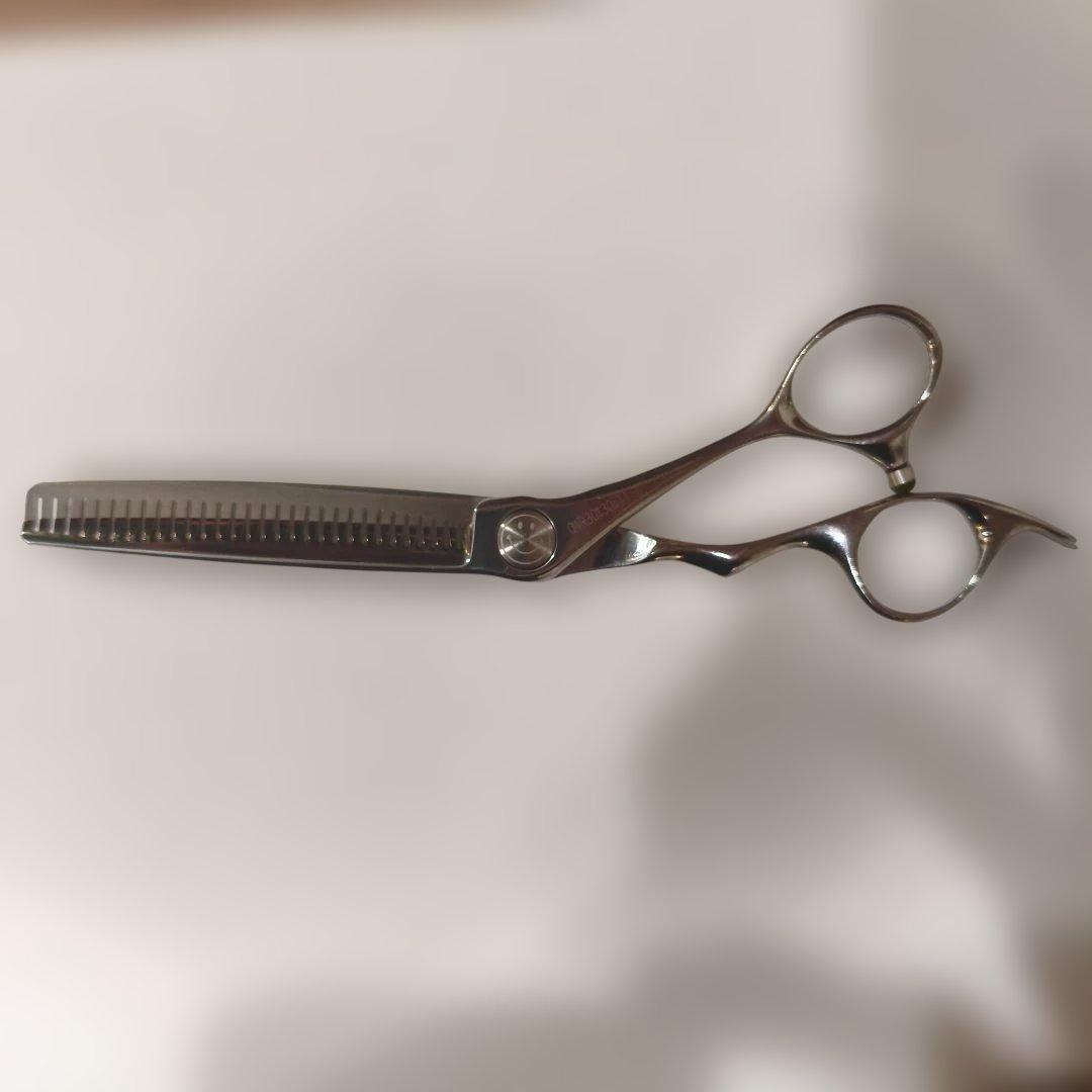 シザーズジャパンセニングシザー（QWR30%30ill）