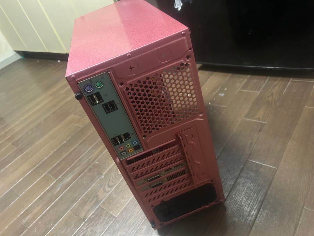 自作PC メタリックピンク ウレタン塗装ケース
