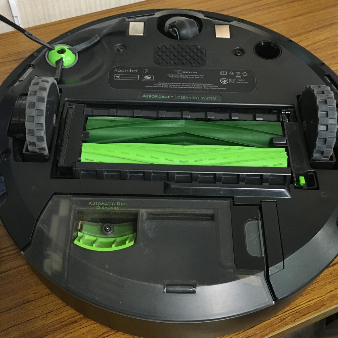 Y 中古 iRobot ロボット掃除機 ルンバ i7 クリーンベース 付属品付き