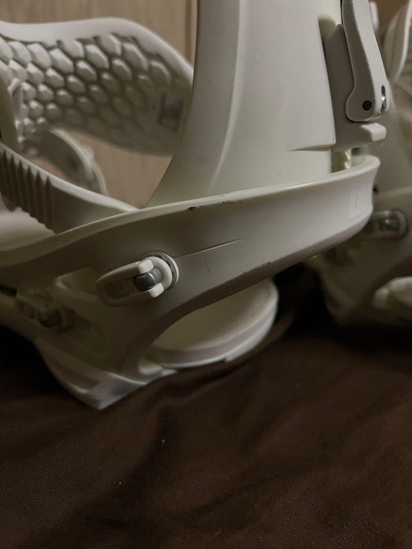 FLUX XF 23-24 スノーボード　ビンディング　ホワイト sサイズ