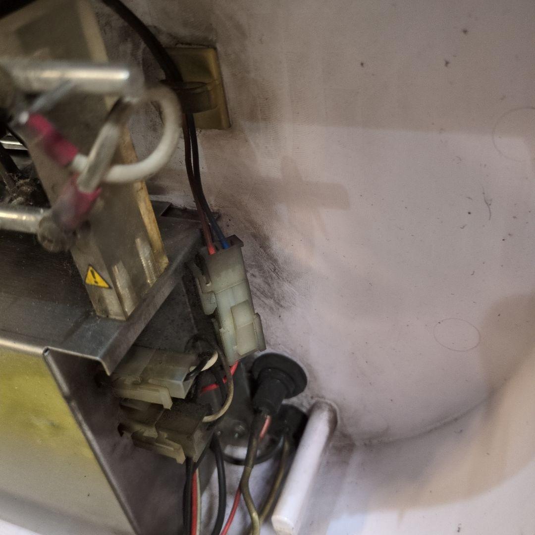 A*A様 滝風イオンメディック　TAKI ION MEDIC イオン発生器　アッ