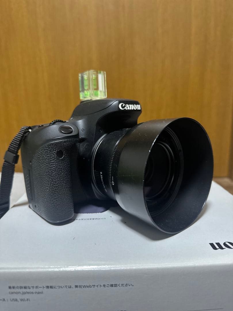 Canon EOS 9000D 一眼レフ EF50mm レンズ付 動作確認済