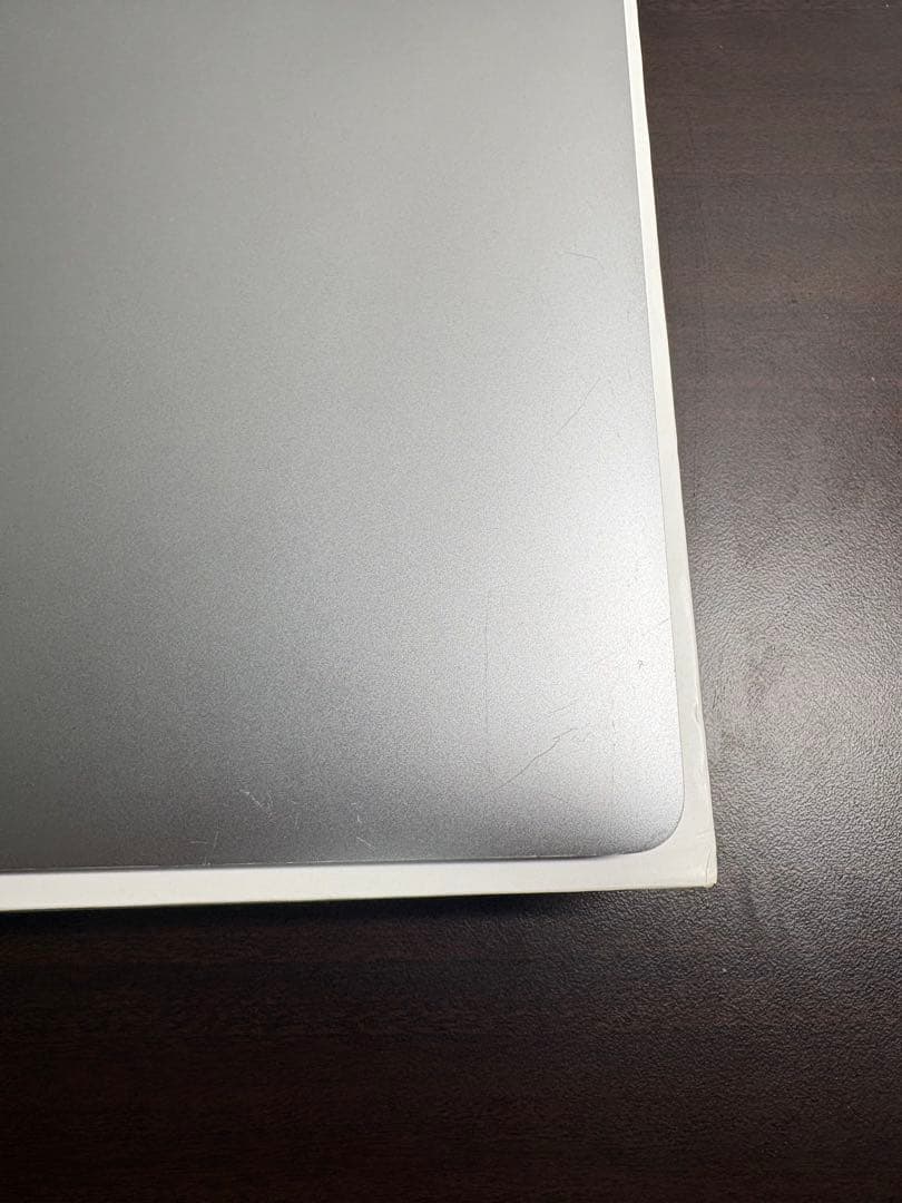MacBook本体 MacBook Air M1 2020 / 8GB / 512GB