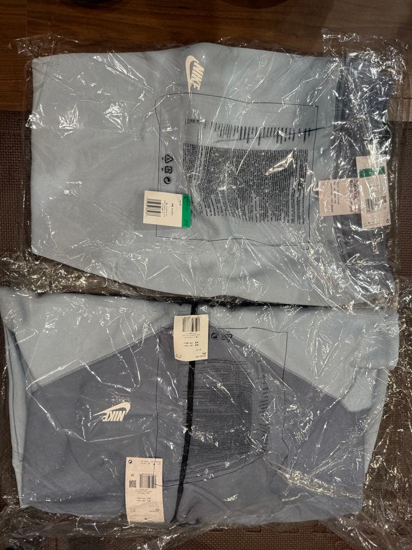 ［最終値引き］NIKE テックフリースライトブルー上下セット