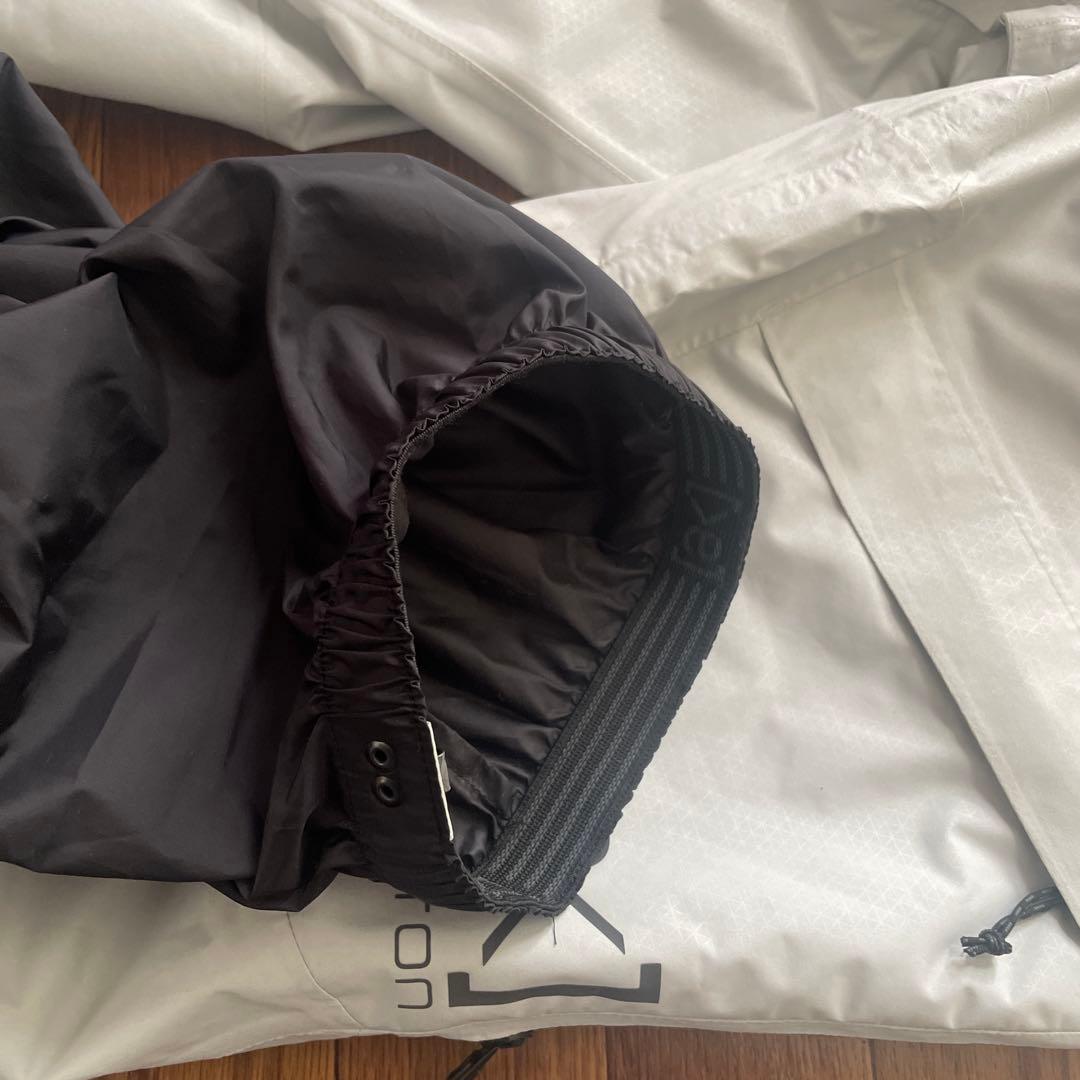 Burton [ak] Swash Mサイズ