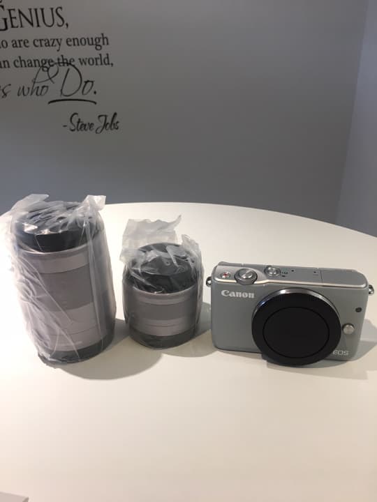 Canon ミラーレス一眼カメラ EOS M10 (グレー)