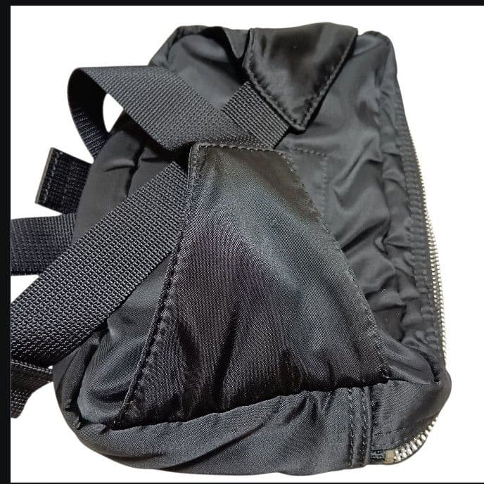 おっくん　【美品】PORTER タンカー ウエストバッグ ボディバッグ