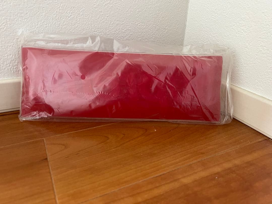 2013年ss 新品　Supreme シュプリーム　ガラストレイ　正規品