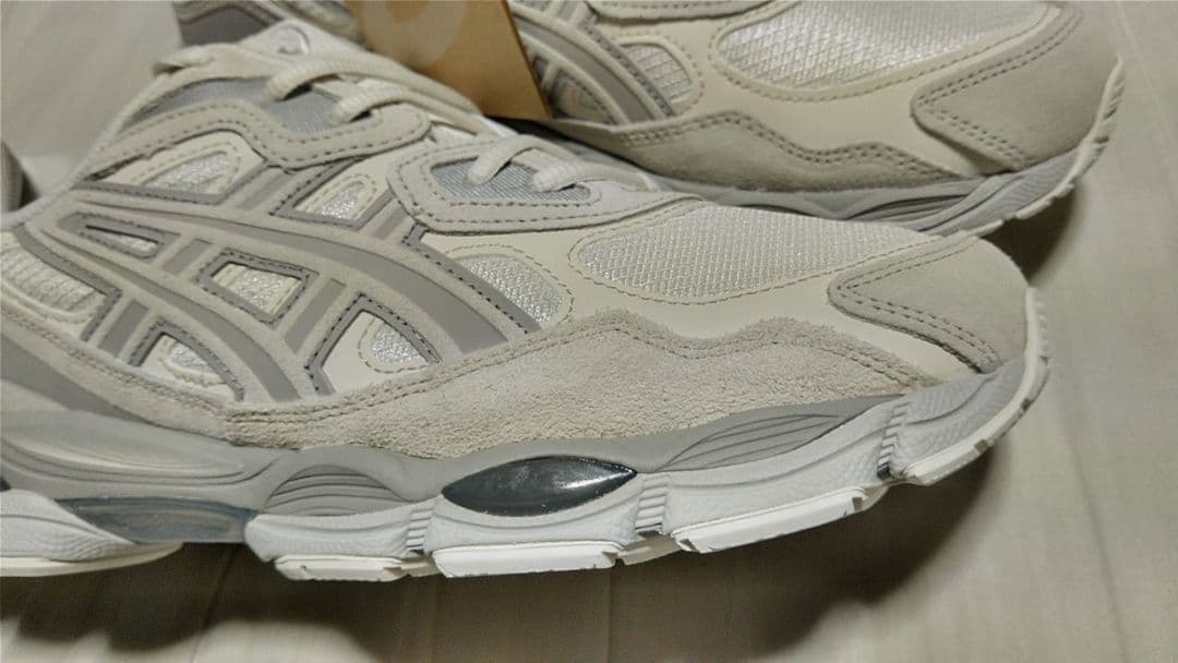 新品箱入 ASICS GEL-NYC アシックス ゲル エヌワイシー 28.5㎝