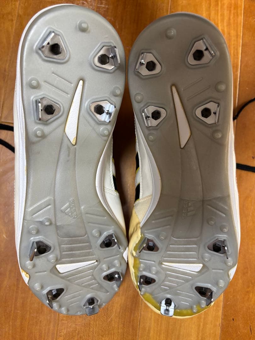 adidas スパイク サイン入り 66