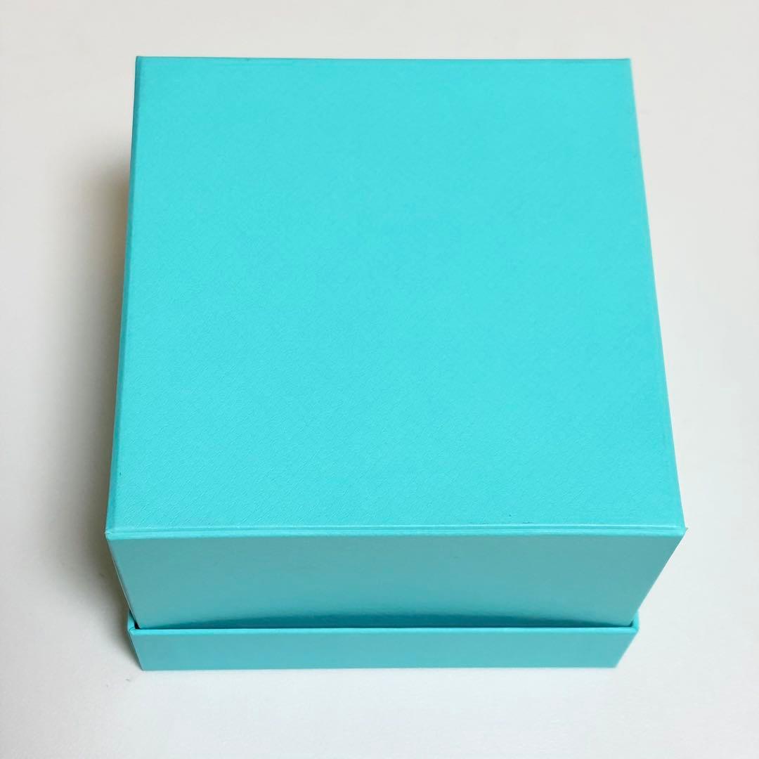 美品　ティファニー　バングルケース　空箱　ブレスレット　腕時計ケース　現行品