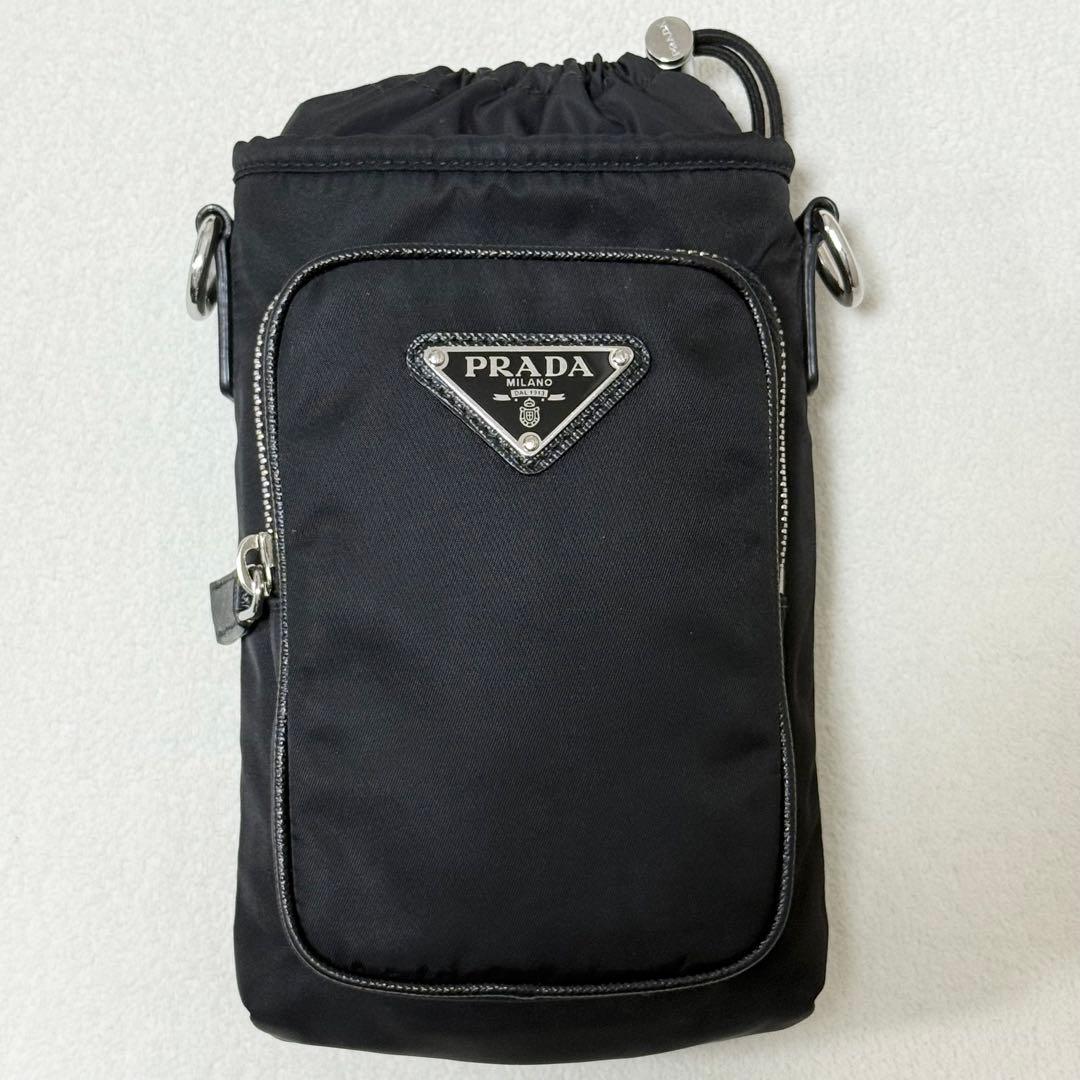 PRADA Re-Nylon スマートフォンケース