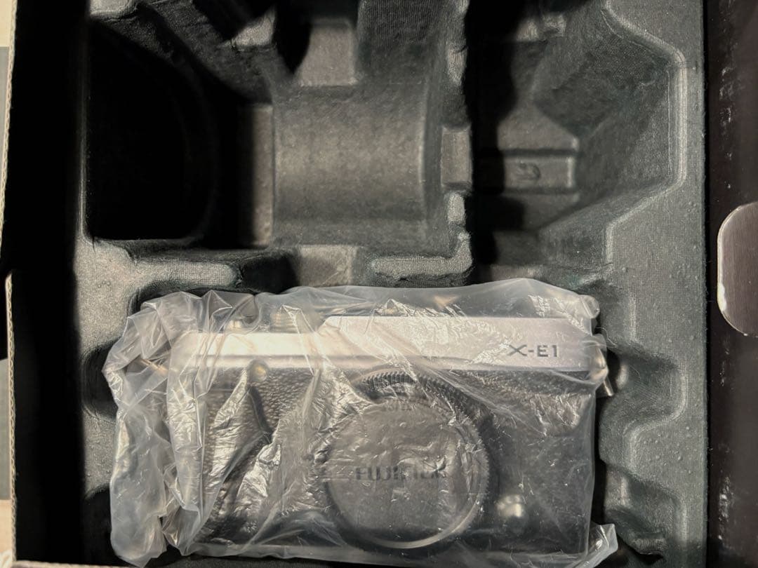 富士フイルム　X-E1 シルバー