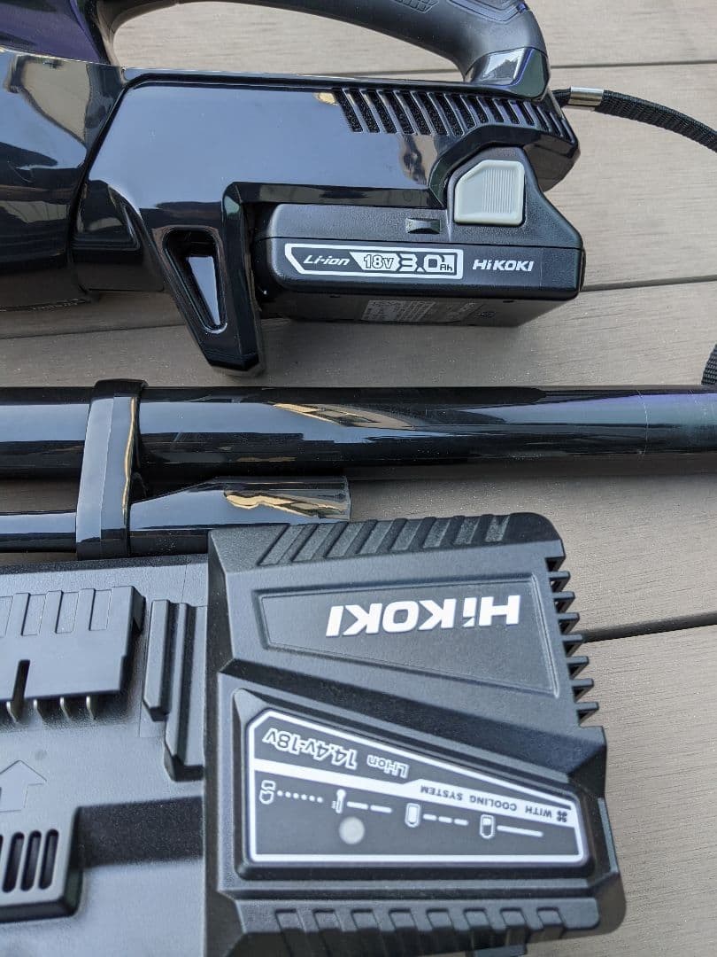 【美品】HiKOKI コードレスクリーナーR18DC　本体、充電器、バッテリー