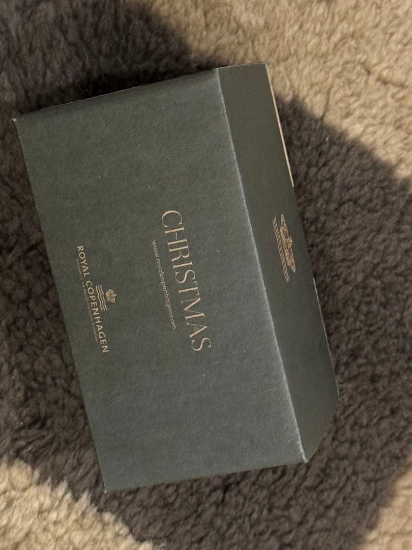 ロイヤルコペンハーゲン　2024サンタクロース フィギュア アコーディオン付き