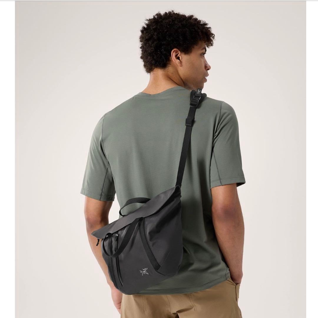 レア完売！未開封新品！アークテリクス　グランヴィルショルダーバッグ　入手困難！