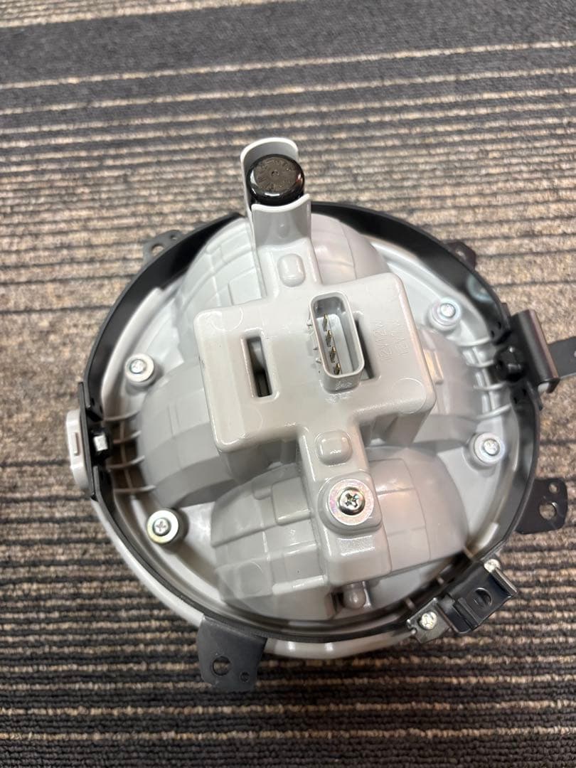 2025年z900rs純正ヘッドライト美品