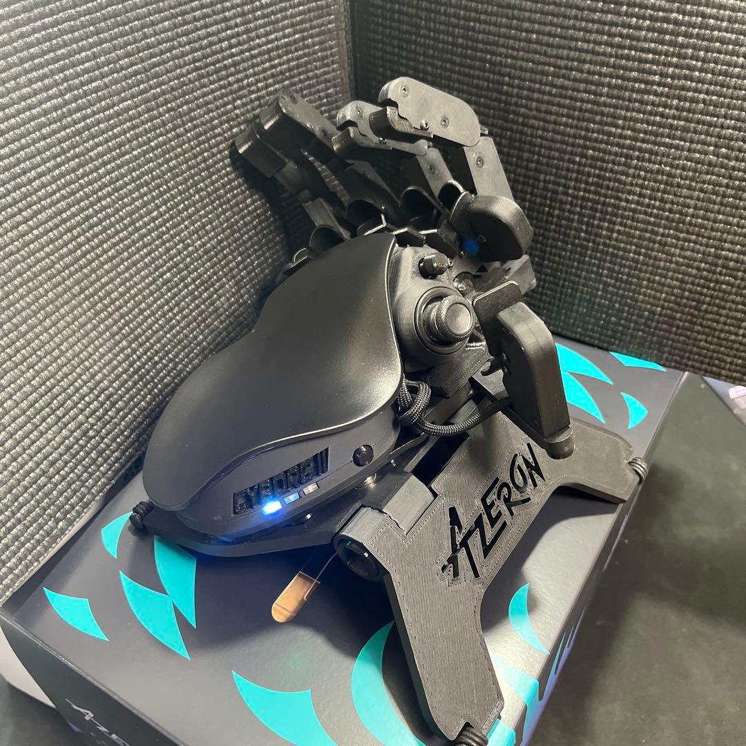 Azeron Cyborg2 ゲーミングキーパッド 左手用デバイス