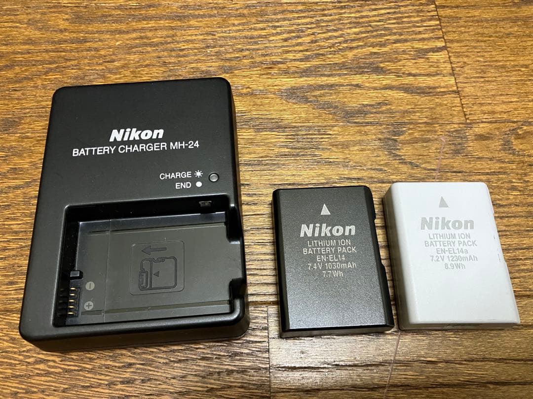 Nikon D3200 本体 レンズ3本 充電器付き