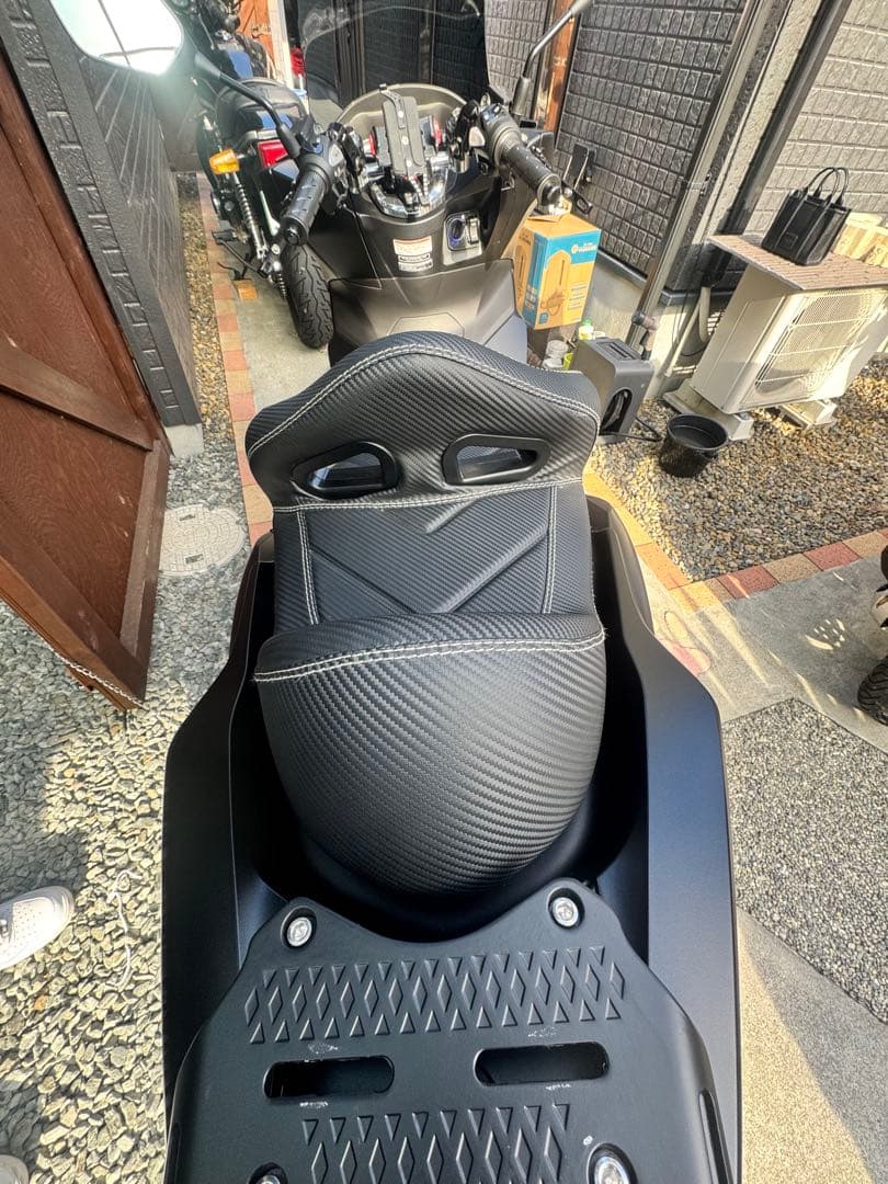 PCX125/PCX160用カスタムバケットシート