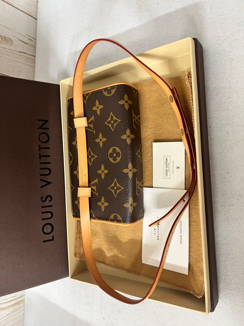 LOUIS VUITTON ポシェット・フロランティーヌM51855モノグラム