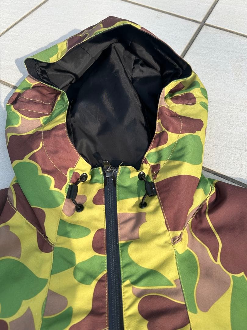 Columbia ✖️kinetics コラボ　カモフラージュ ナイロンジャケット